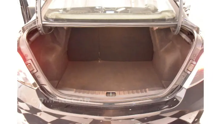 PRISMA - 1.4 MPFI LTZ 8V 4P MANUAL