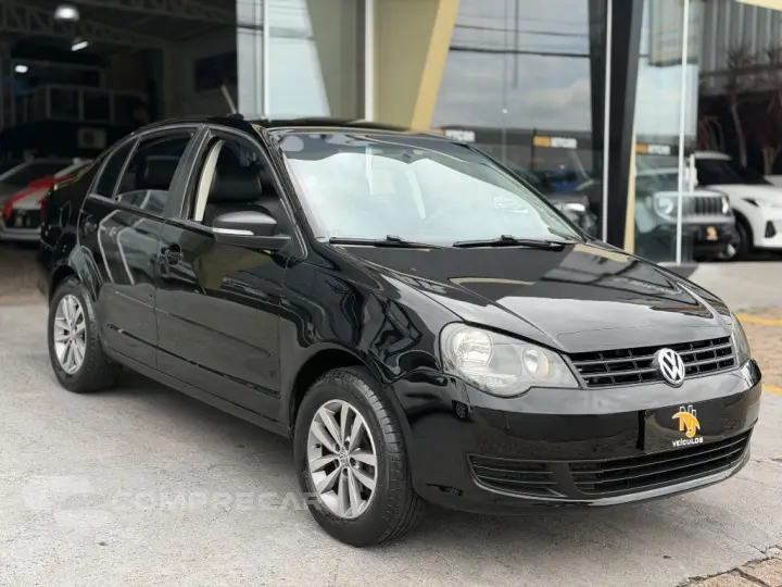 Polo Sedan 1.6 Mi Total Flex 8V 4p