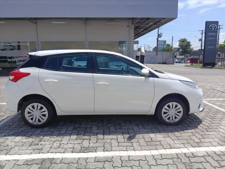 YARIS 1.5 16V FLEX XL MULTIDRIVE