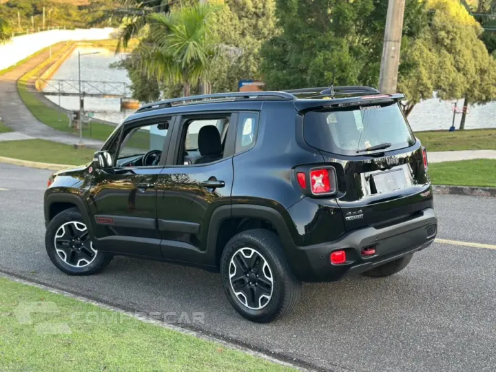 RENEGADE 2.0 16V TURBO DIESEL TRAILHAWK 4P 4X4 AUTOMÁTICO