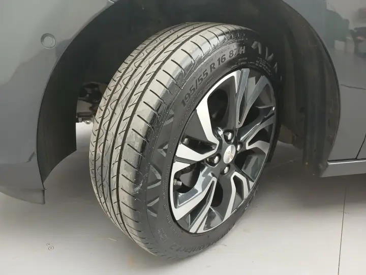 ONIX 1.0 TURBO FLEX PREMIER AUTOMÁTICO