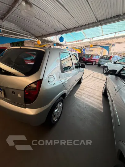 CELTA 1.0 MPFI LT 8V