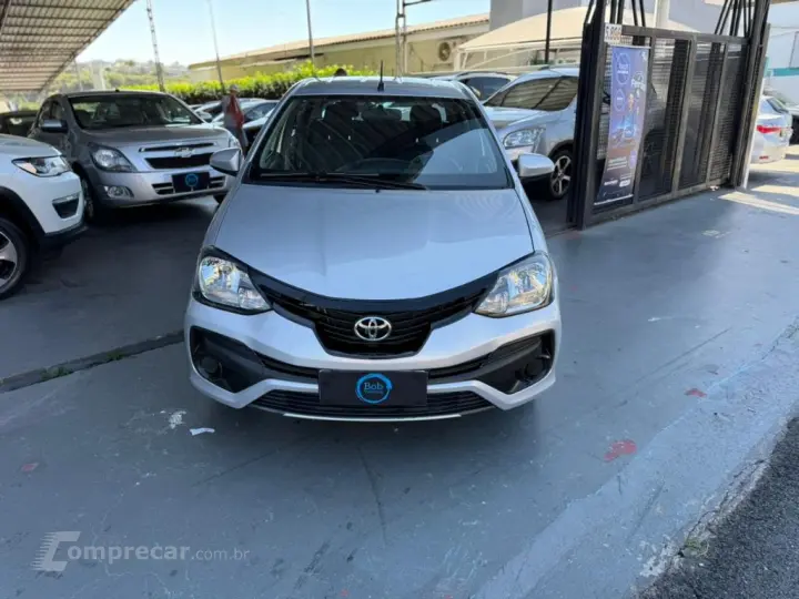 ETIOS X Sedan 1.5 Flex 16V 4p Mec.