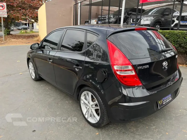 I30 2.0 MPI 16V