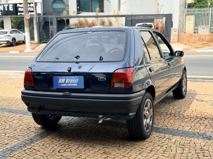 FIESTA 1.0 MPI Hatch 8V