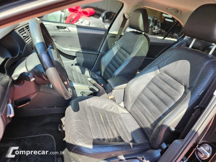 JETTA Highline 2.0 TSI 16V 4p Tiptronic