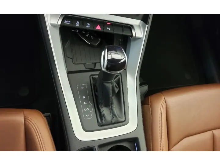 Q3 2.0 40 TFSI GASOLINA PERFORMANCE QUATTRO TIPTRONIC