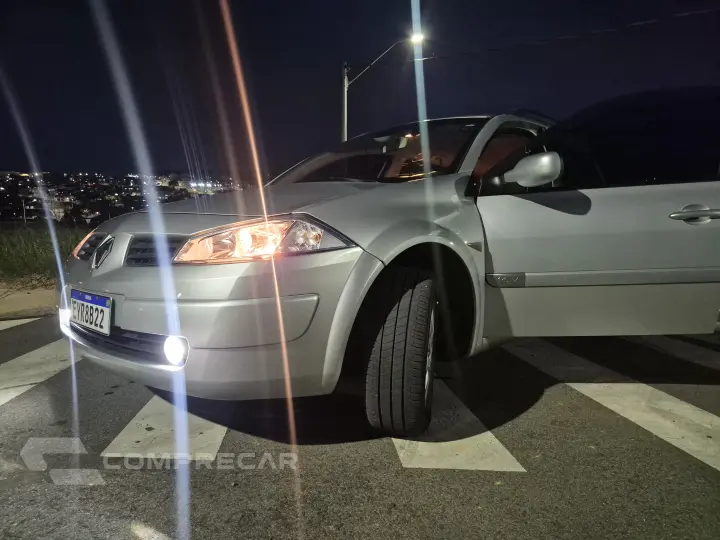 MEGANE 1.6 Dynamique Grand Tour 16V