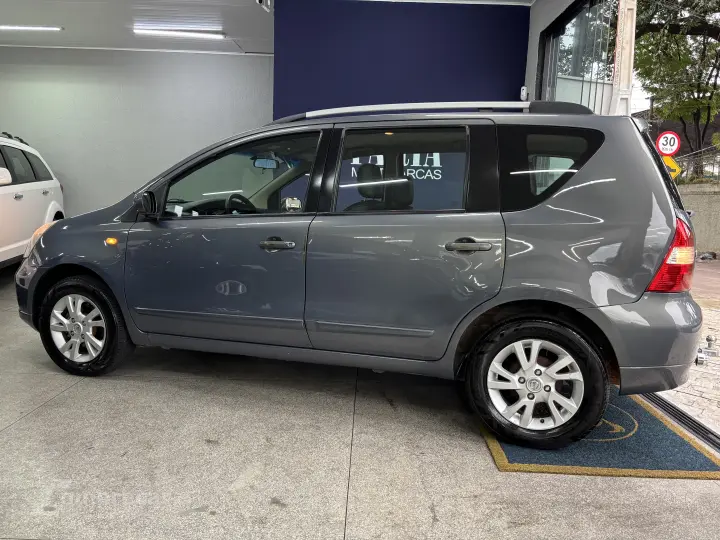 LIVINA SL 1.8 16V Flex Fuel Aut.