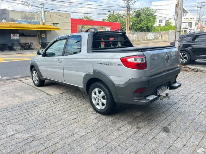 STRADA 1.4 MPI FREEDOM CD 8V FLEX 3P MANUAL