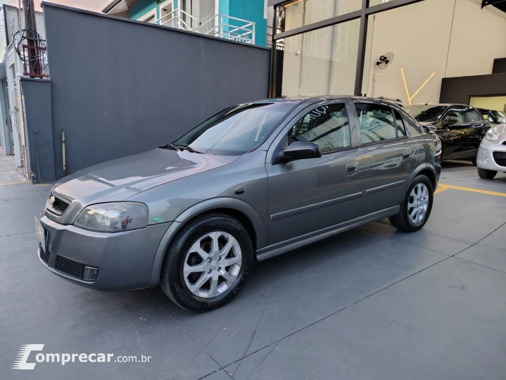 Astra Advantage 2.0 MPFI 8V FlexPower 5p