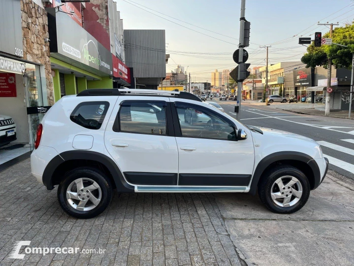 DUSTER 1.6 DYNAMIQUE 4X2 16V FLEX 4P MANUAL