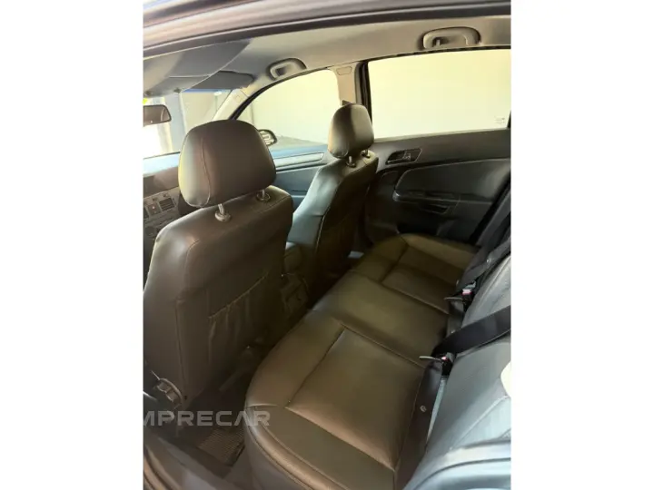 VECTRA 2.0 MPFI GT-X HATCH 8V FLEX 4P AUTOMÁTICO