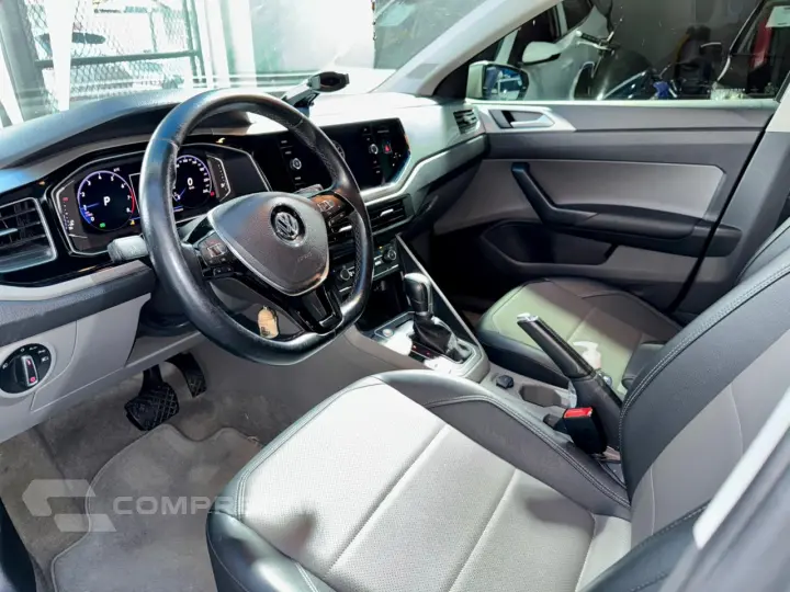 Virtus 1.0 4P 200 TSI FLEX HIGHLINE AUTOMÁTICO