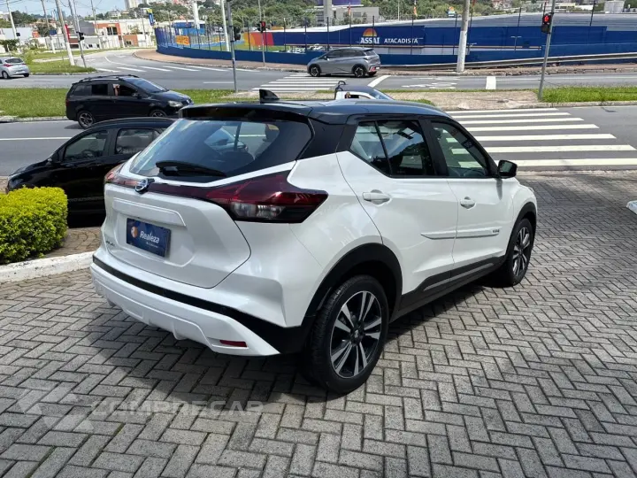 KICKS Advance 1.6 16V Flex Aut.