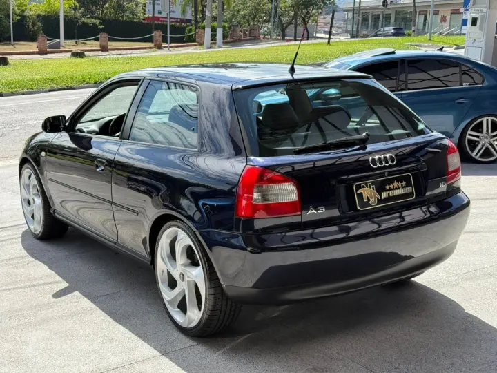 A3 1.8 20V GASOLINA 2P MANUAL