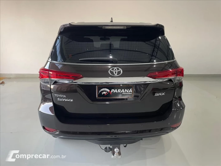 HILUX SW4 2.8 SRX 4X4 7 LUGARES 16V TURBO INTERCO