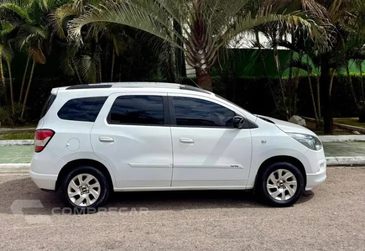 SPIN 1.8L MT LTZ