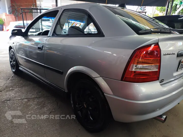 ASTRA 1.8 MPFI GL 8V