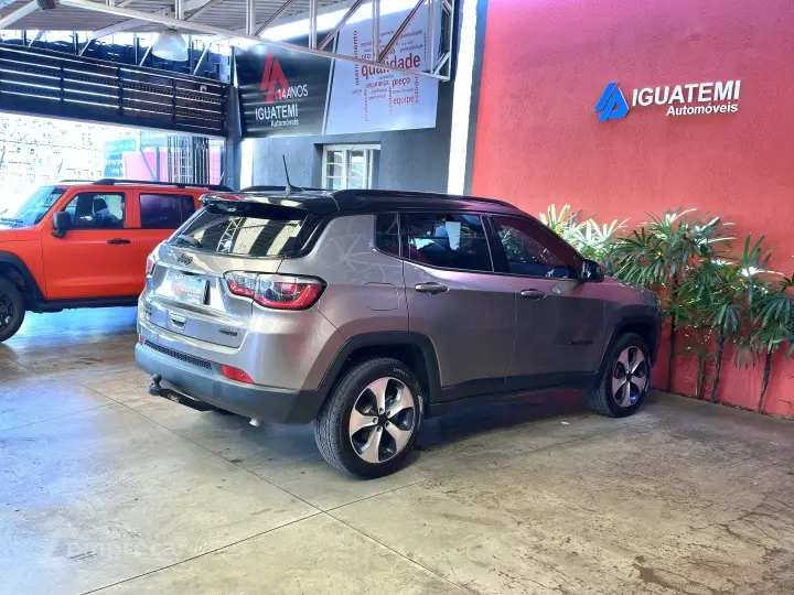 COMPASS 2.0 16V DIESEL LONGITUDE 4X4 AUTOMÁTICO