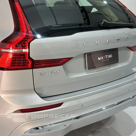 XC 60 T-8 Plus 2.0 AWD (Híbrido)