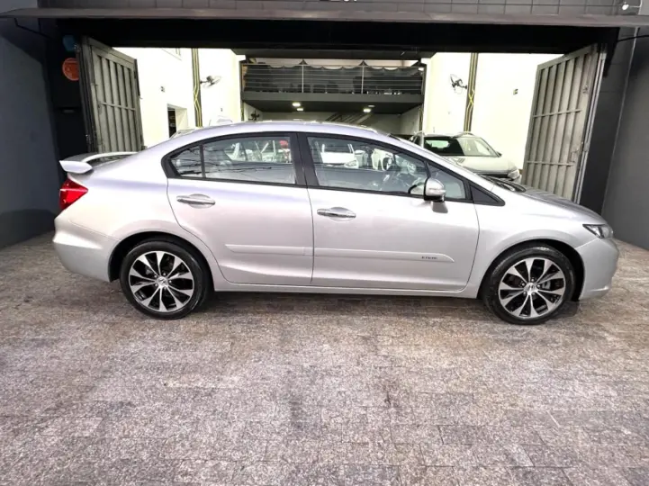CIVIC 2.0 LXR 16V