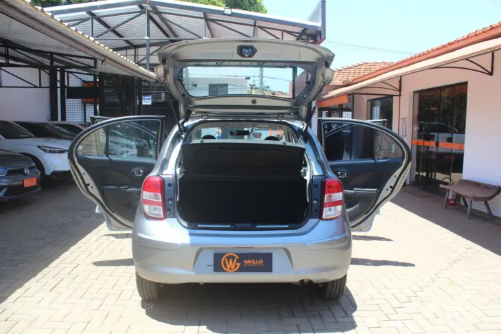 March 1.6 16V 4P SV FLEX