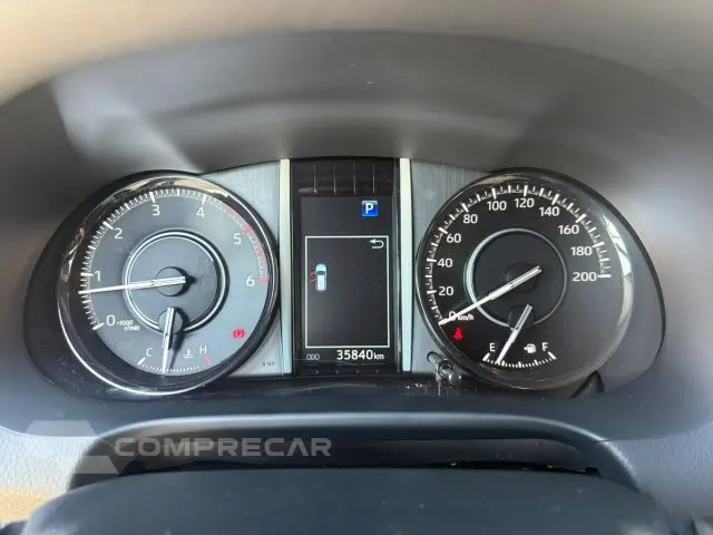 HILUX SW4 - 2.8 D-4D TURBO DIAMOND 7L 4X4 AUTOMÁTICO
