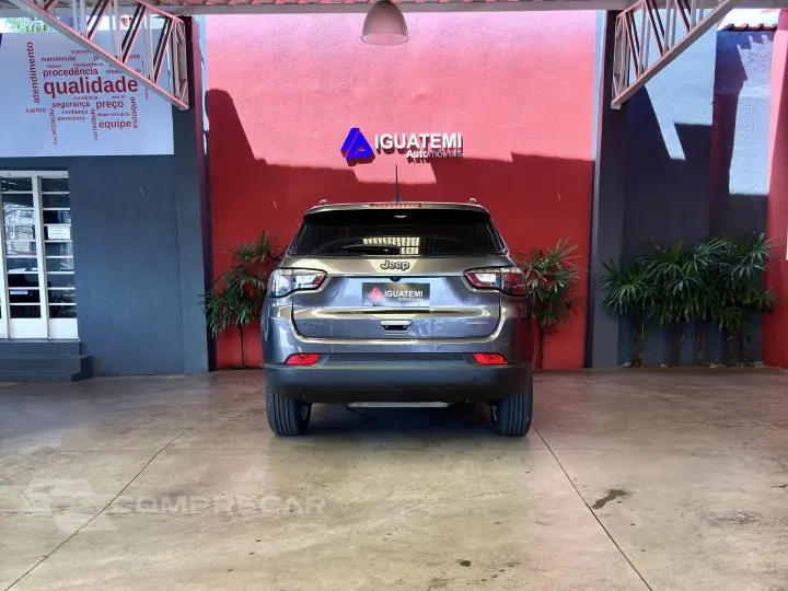 COMPASS 1.3 T270 TURBO FLEX LONGITUDE AT6