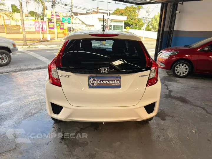 FIT 1.4 LX 16V
