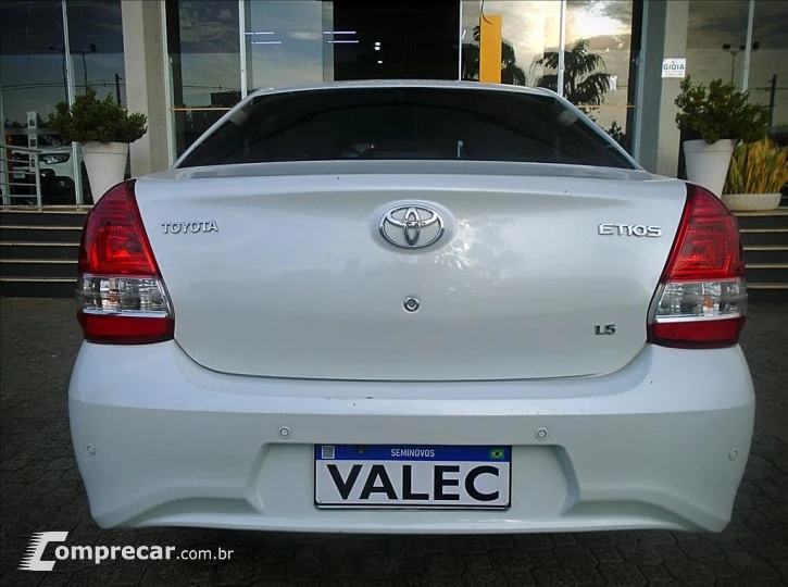 ETIOS 1.5 X SEDAN 16V FLEX 4P AUTOMÁTICO
