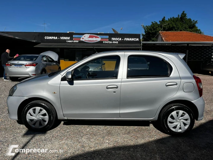 Etios 1.3 X 16V Flex 4P Manual