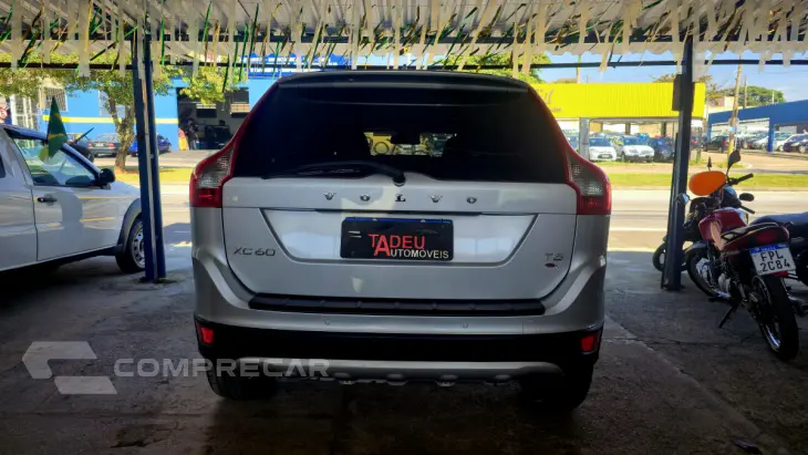 XC 60 2.0 T5  5p