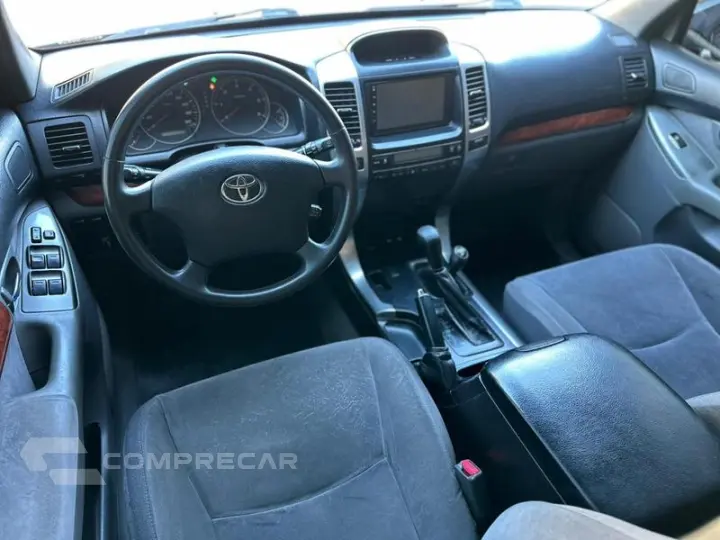 LAND CRUISER PR