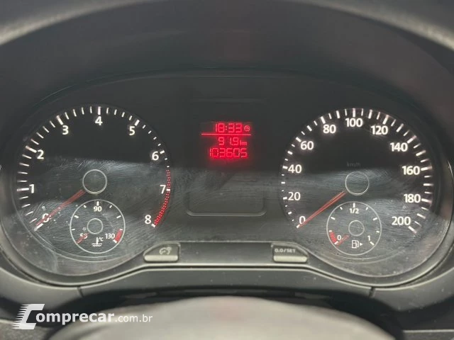FOX - 1.0 MI 8V 4P MANUAL