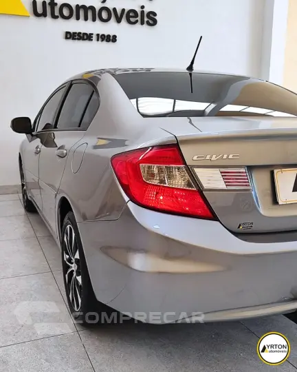 Civic 2.0 16V 4P FLEX LXR AUTOMÁTICO