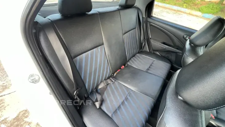 ETIOS 1.5 XS Sedan 16V