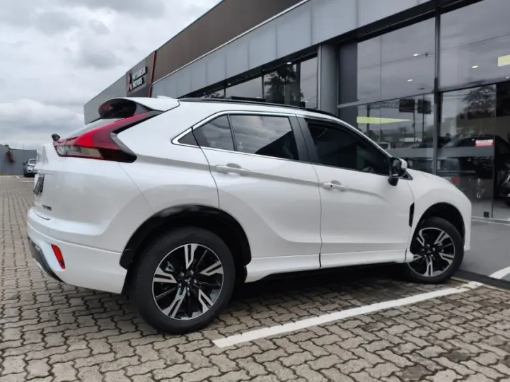 ECLIPSE CROSS 1.5 Mivec Turbo Hpe-s S-awc