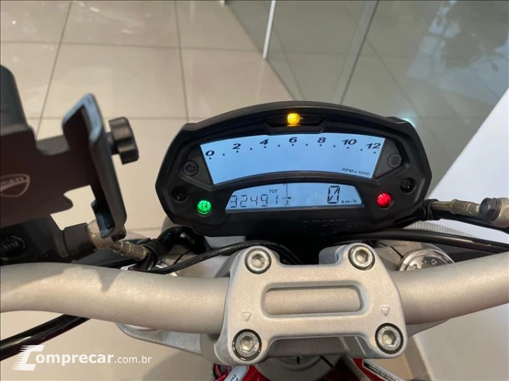 MONSTER 796
