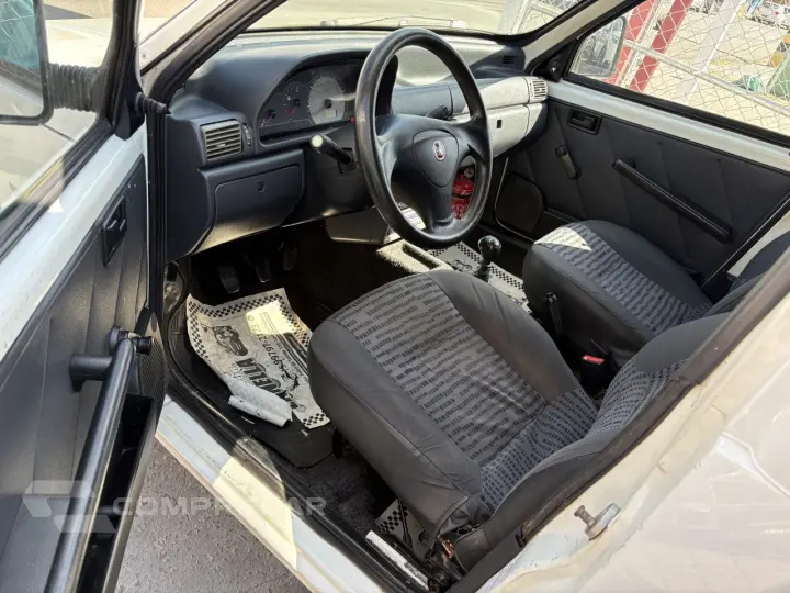 Fiorino Furgão 1.3 FLEX