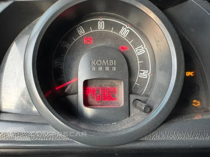 KOMBI 1.4 MI Furgão 8V