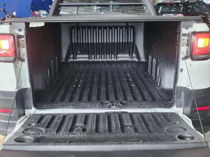 STRADA 1.3 FIREFLY FLEX FREEDOM CS MANUAL