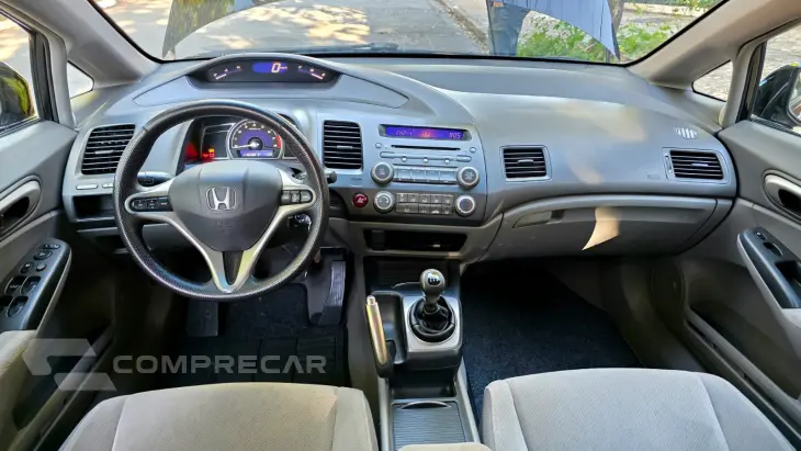 CIVIC 1.8 LXL 16V