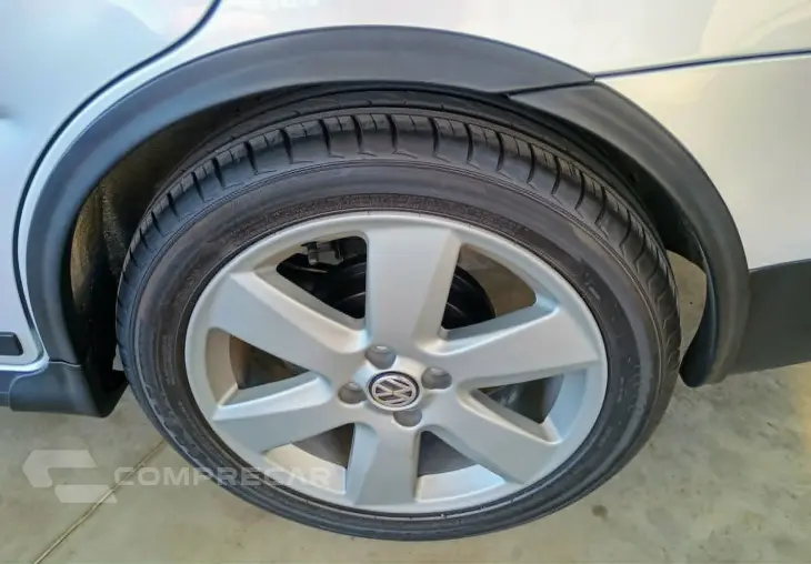 Parati 1.6 Surf