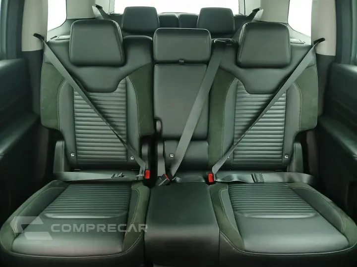 COMMANDER 1.3 T270 TURBO FLEX LIMITED AT6