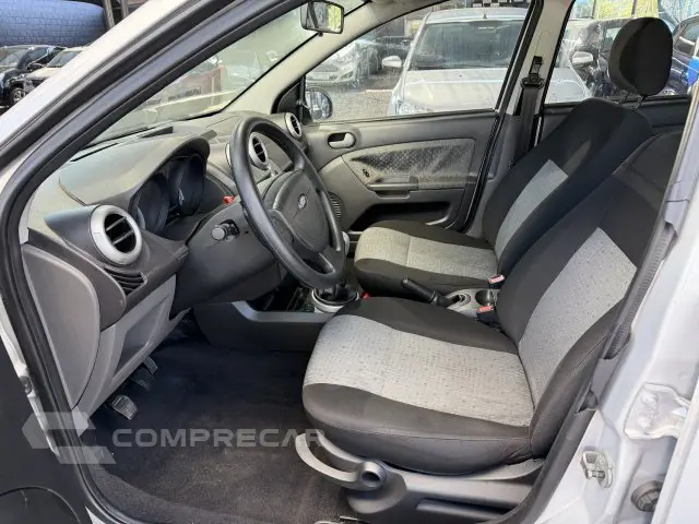 FIESTA HATCH - 1.6 MPI HATCH 8V 4P MANUAL