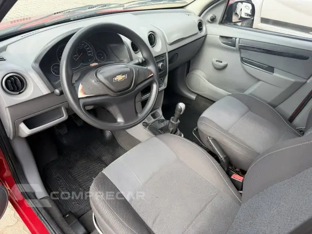 PRISMA - 1.4 MPFI LT 8V 4P MANUAL