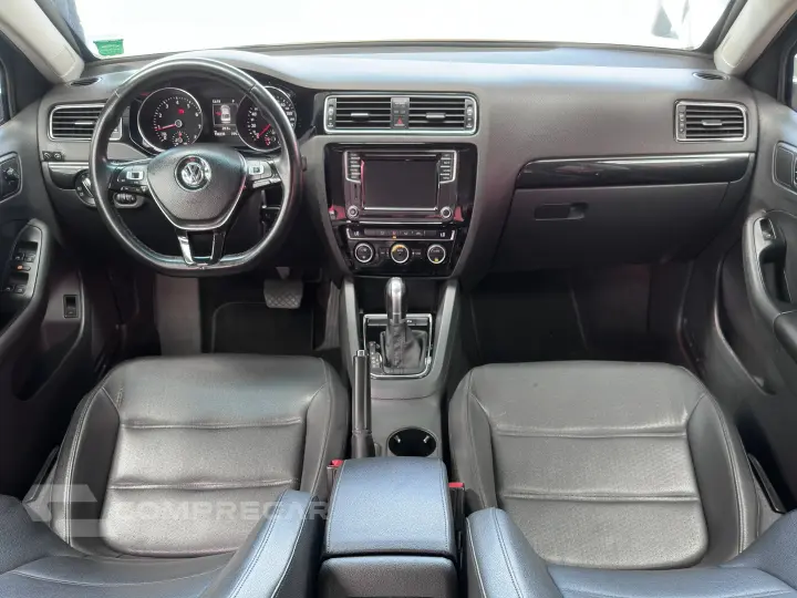 JETTA 2.0 TSI HIGHLINE 211CV GASOLINA 4P TIPTRONIC