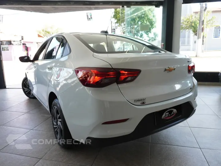 ONIX ONIX SEDAN PLUS LT 1.0 12V TB FLEX AUT.