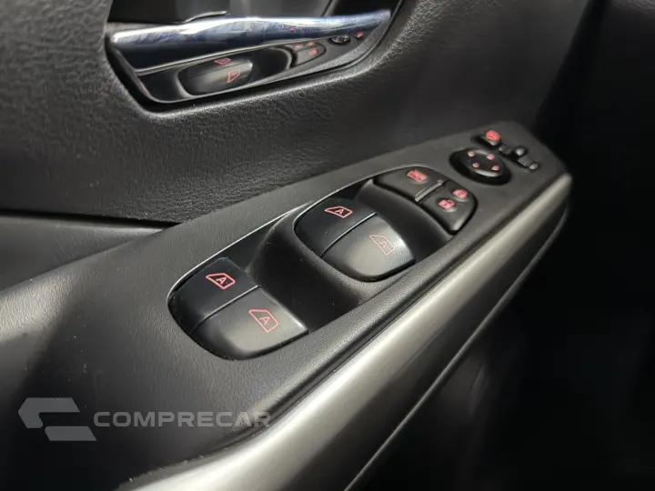 KICKS 1.6 16V FLEXSTART EXCLUSIVE XTRONIC
